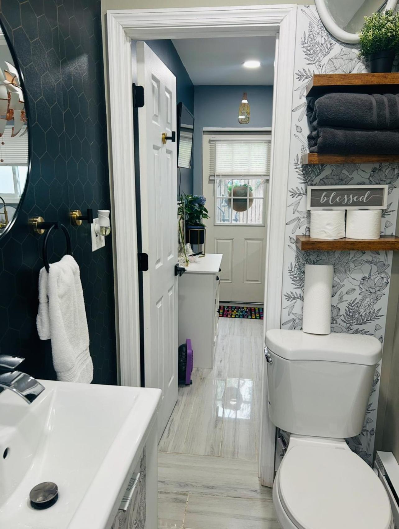 Fancy Studio Private Entrance Selden Bagian luar foto